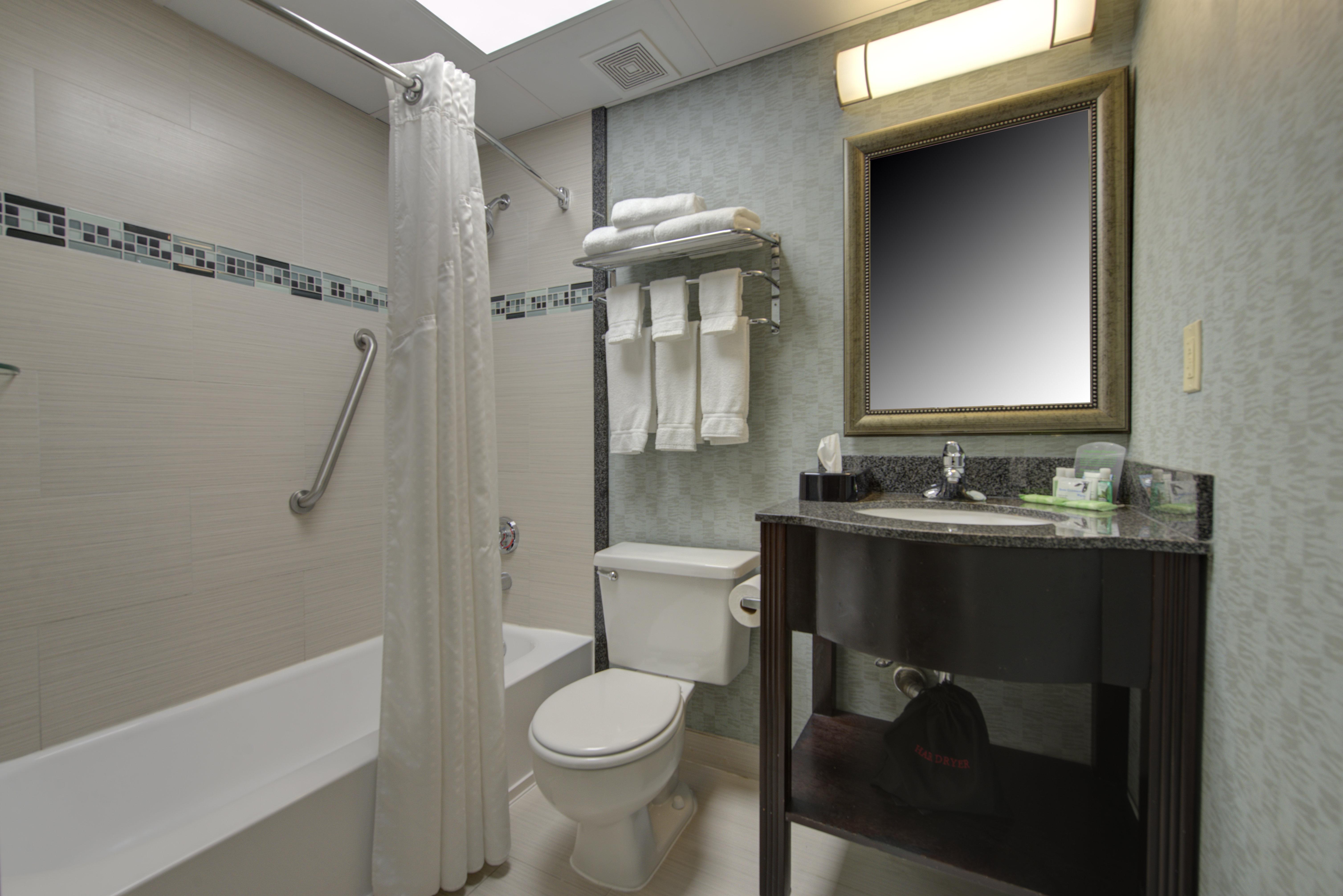 Holiday Inn Plainview-Long Island By Ihg Екстериор снимка